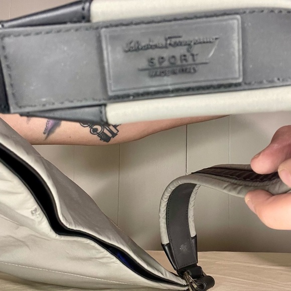 Salvatore Ferragamo Sport Shoulder Bag - Picture 3 of 9